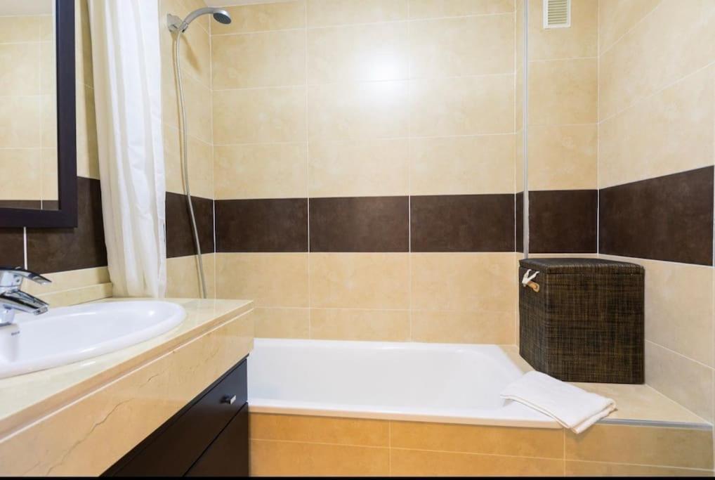 Апартаменти La Cala Precioso Apartamento Ла-Кала-де-Міхас Екстер'єр фото